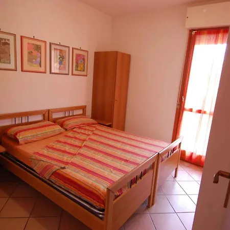 Appartamento In 24854